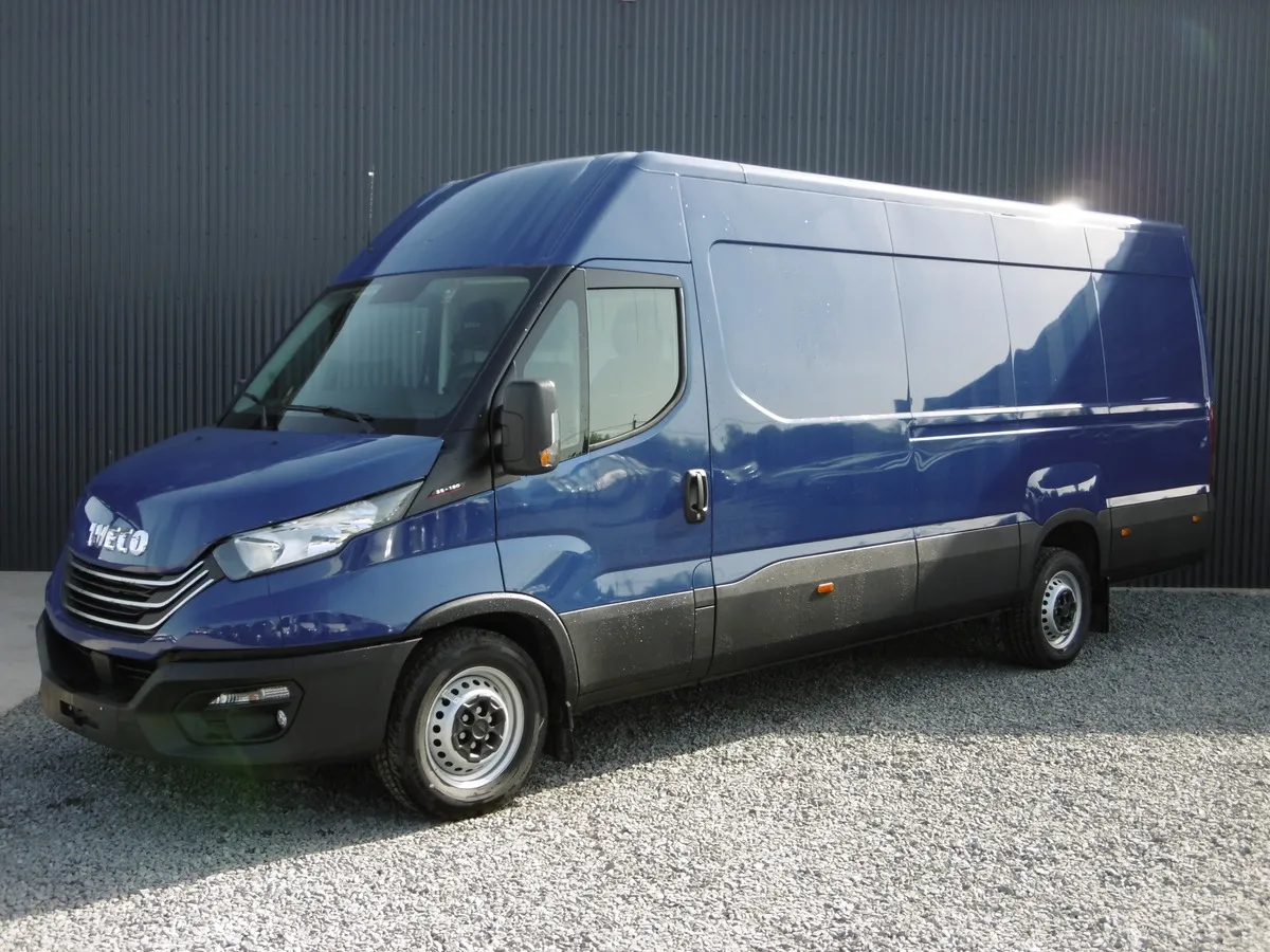 Renault MASTER 2 FOURGON L2H2 PHASE 2 BLUE DCI 135 GRAND CON Image 1